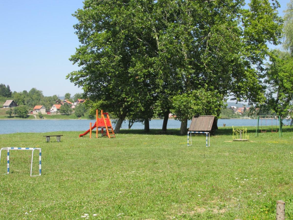 Apartmani Lovro Ogulin Dış mekan fotoğraf